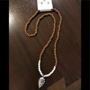 Boitique Necklace/Earring Set